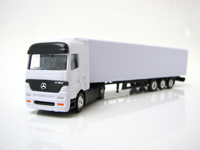 Mercedes Actros Sattelzug wei Rohling 1:87